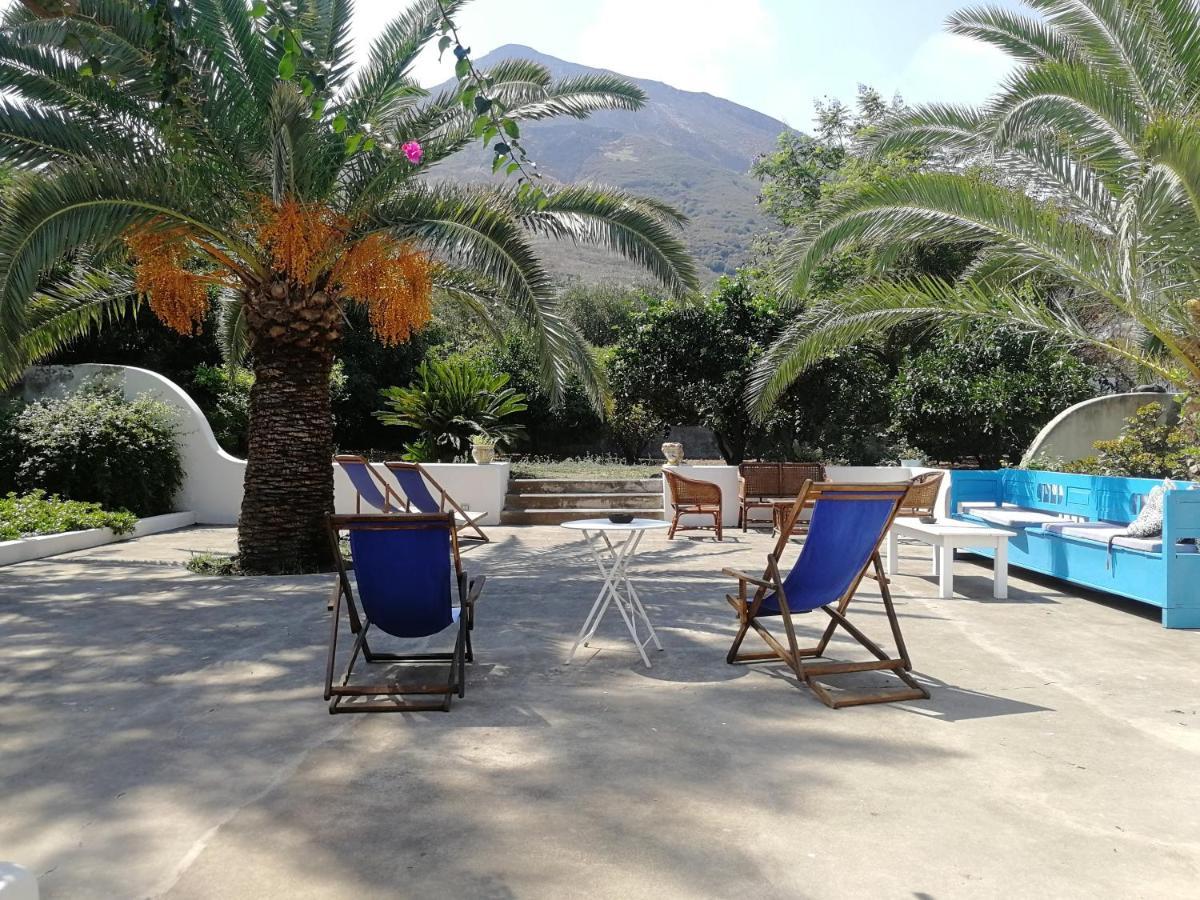 Casa Carlotta Bed and Breakfast Στρόμπολι Εξωτερικό φωτογραφία